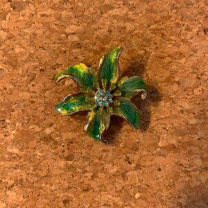 Flower Pin